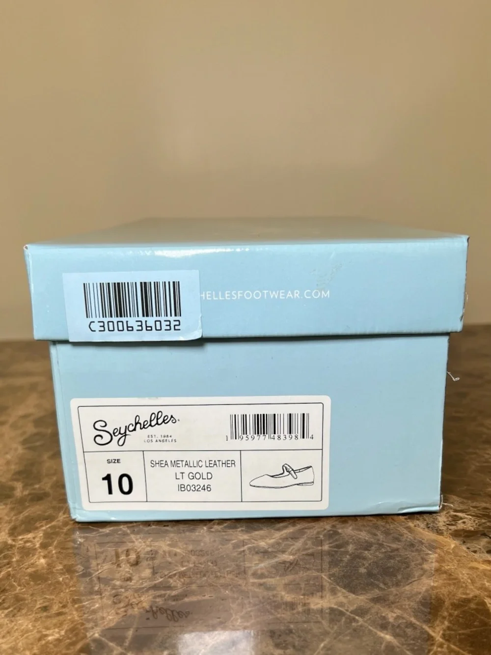 Seychelles Shea Metallic Light Gold Mary Jane Leather Shoe, Size 10, NWT